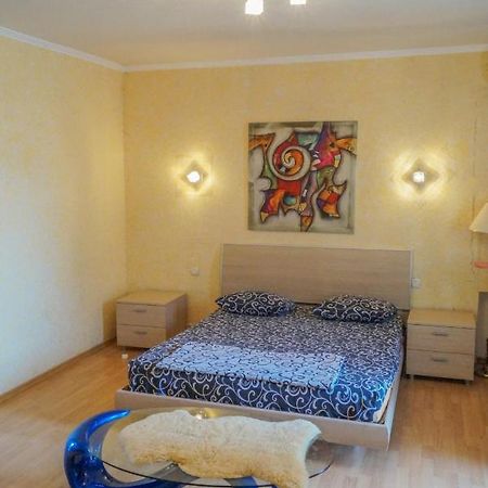 Apartment Triokhsviatytelskaya Street 3 Kiev Extérieur photo