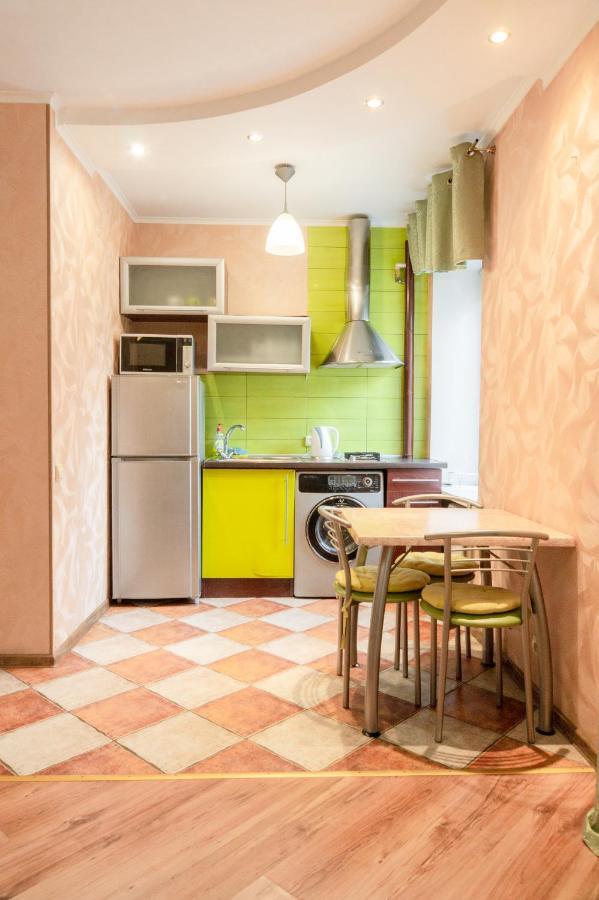 Apartment Triokhsviatytelskaya Street 3 Kiev Extérieur photo