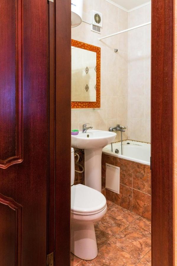 Apartment Triokhsviatytelskaya Street 3 Kiev Extérieur photo