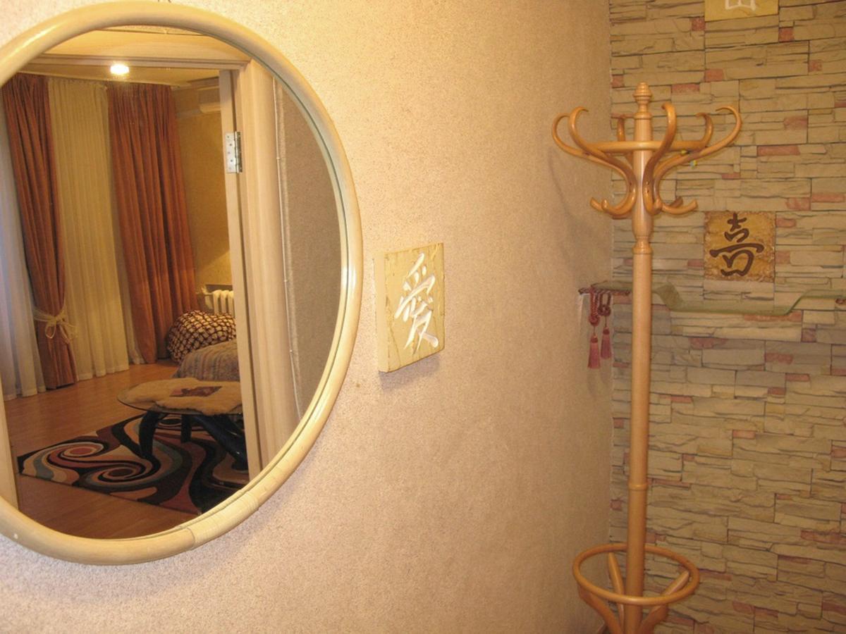 Apartment Triokhsviatytelskaya Street 3 Kiev Extérieur photo